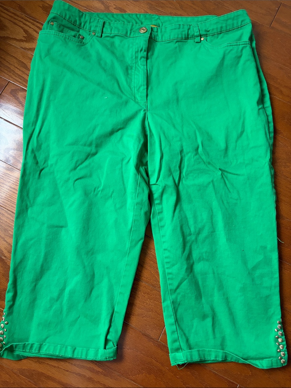 Ruby Rd. Green Capris with Stud Accent